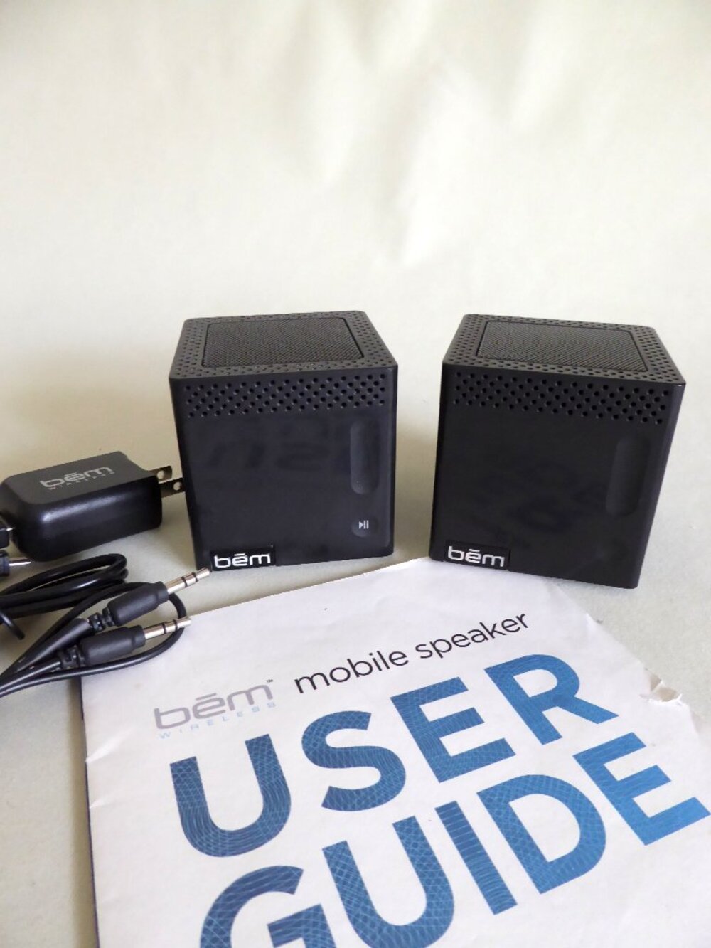 BEM PORTABLE WIRELESS BLUETOOTH MINI MOBILE SPEAKERS